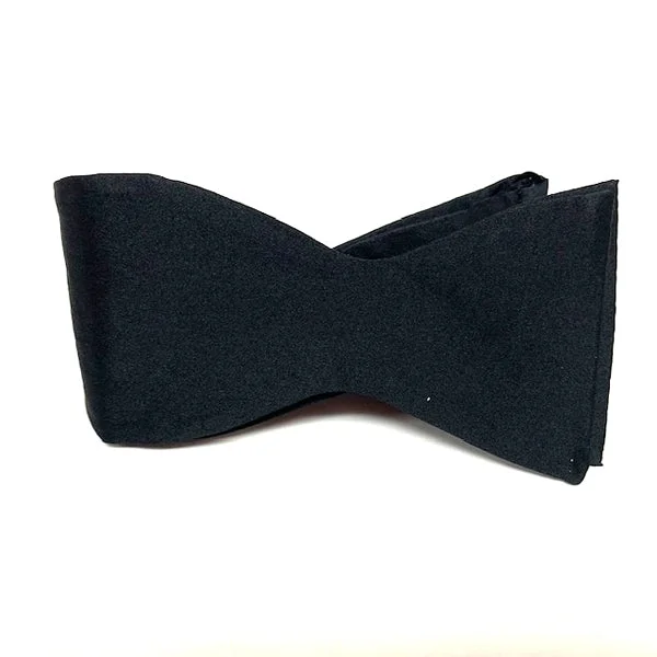 Bow Tie Self Tie