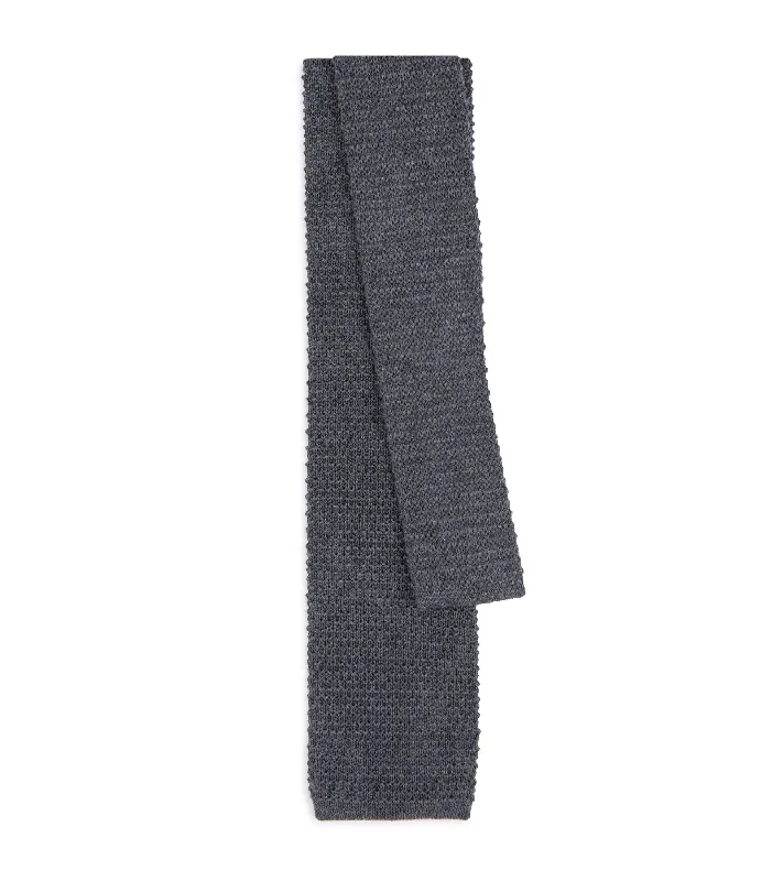 Bigi Wool Knit Tie: Grey